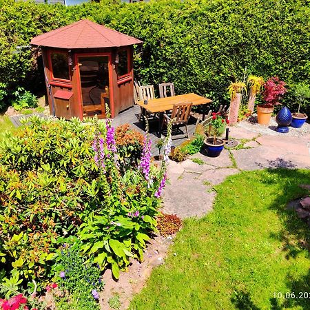 Ferienhaus Marre - Mit Grill, Feuerstelle Und Gartensauna Waldbrunn  エクステリア 写真