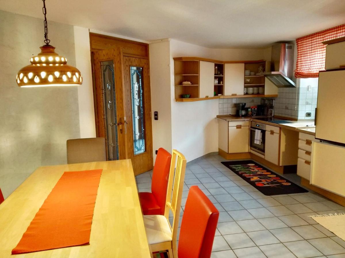 Ferienhaus Marre - Mit Grill, Feuerstelle Und Gartensauna Waldbrunn  エクステリア 写真