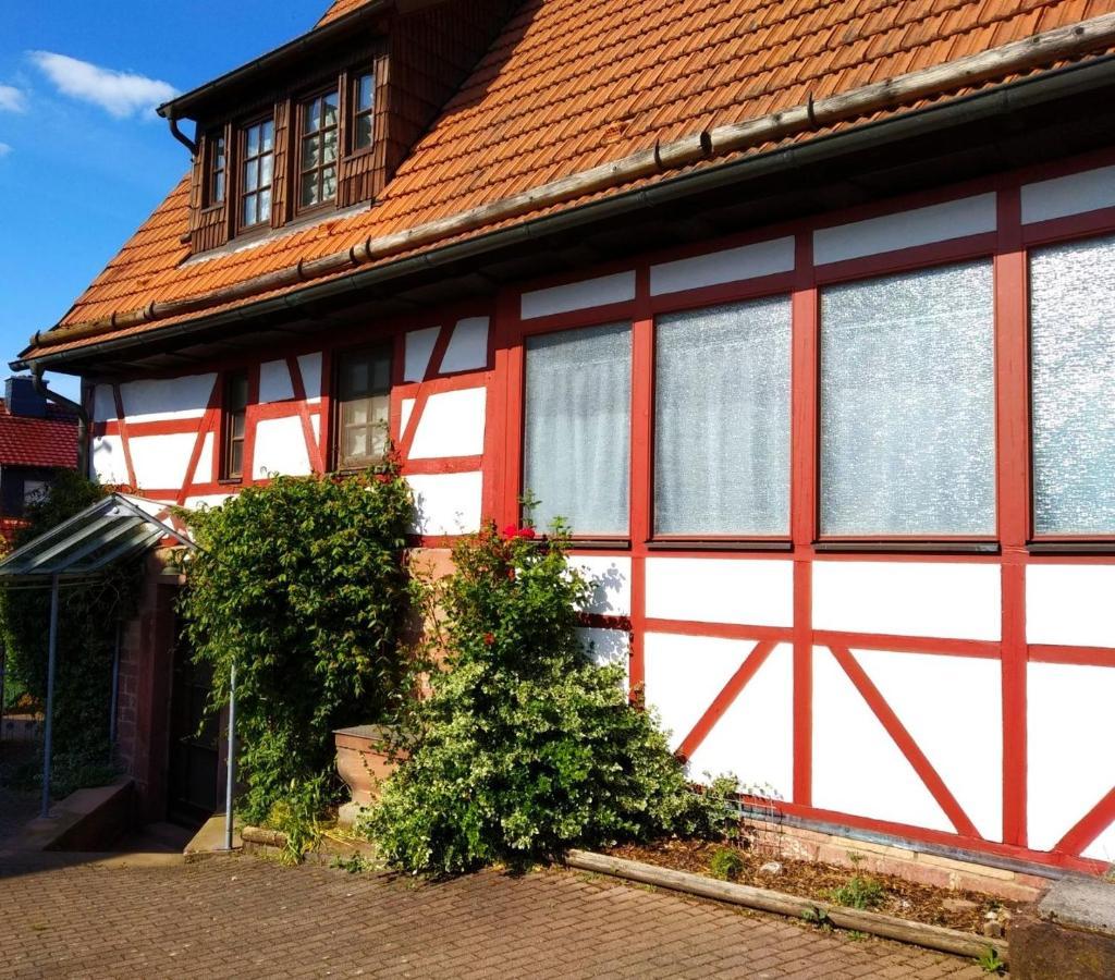 Ferienhaus Marre - Mit Grill, Feuerstelle Und Gartensauna Waldbrunn  エクステリア 写真